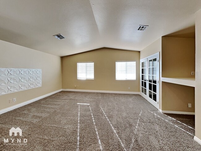 Building Photo - 5928 Chisolm Trail