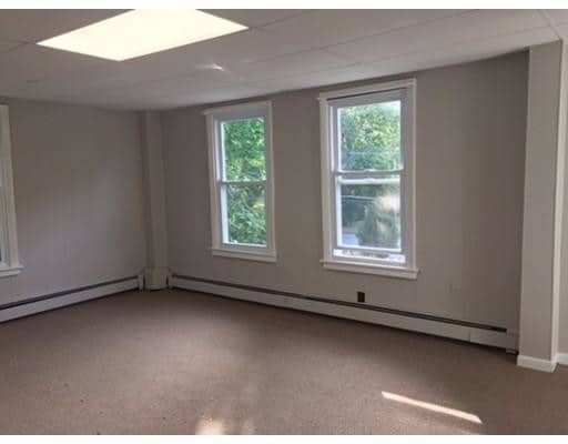 Building Photo - 208 Blackstone St