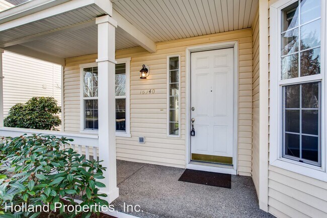 Foto del edificio - 3 br, 2.5 bath House - 16940 SW Kattegat Dr.