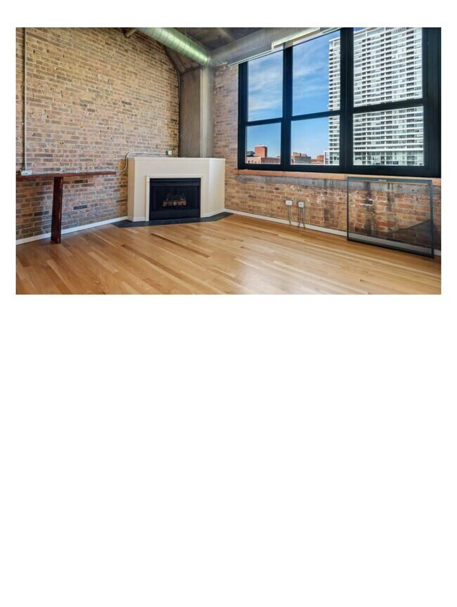 Foto del edificio - 1727 S Indiana Ave
