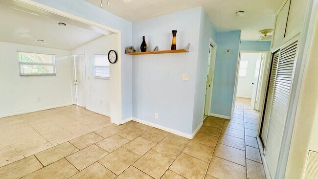 Building Photo - 347 Flagler Blvd