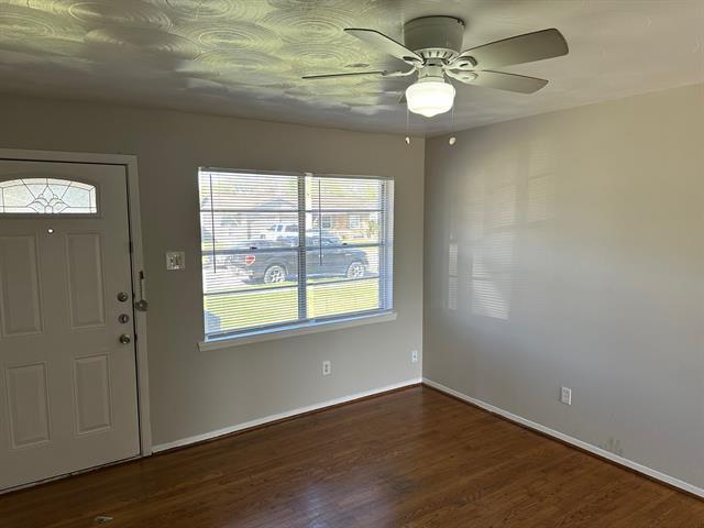 Foto del edificio - 4614 Hanover Dr