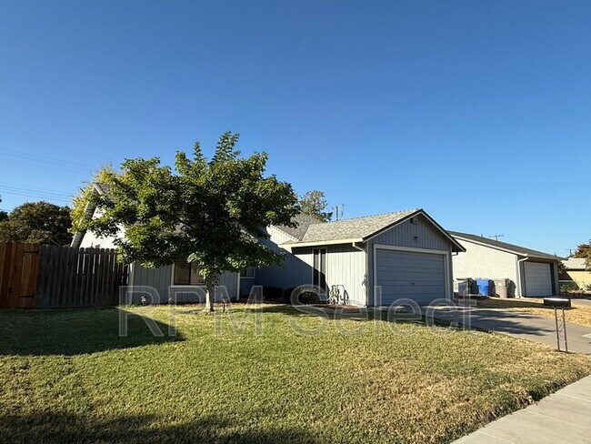 Building Photo - 6630 Manassero Way