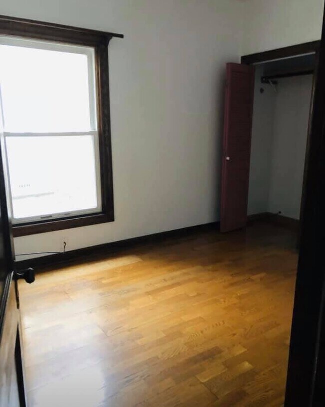 Foto del edificio - 2413 S 56th Ct