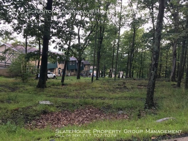 Building Photo - 2 Bedroom Townhome