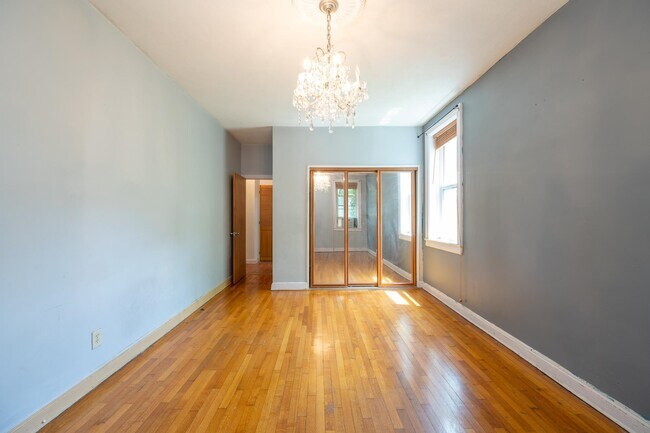 Foto del edificio - 101 Kensington Ave