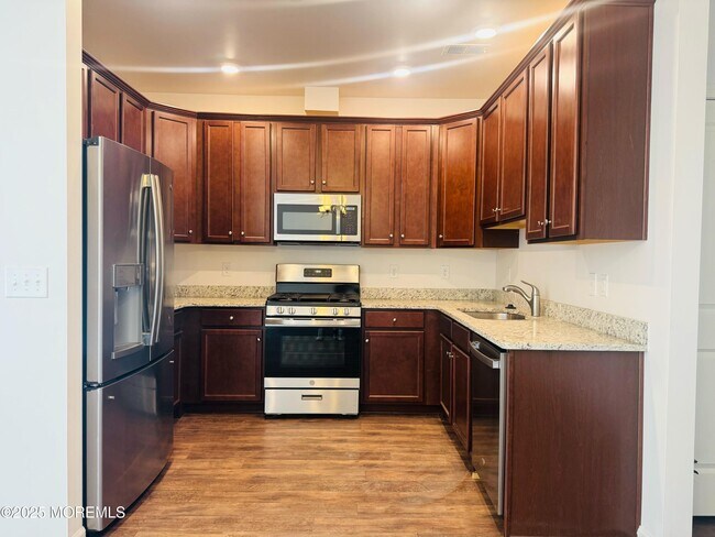 Foto del edificio - 211 Kramer Ct