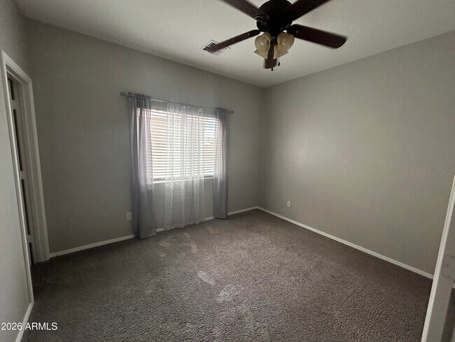 Building Photo - 17315 W Tara Ln