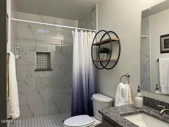 Foto del edificio - 6126 Gila Rd