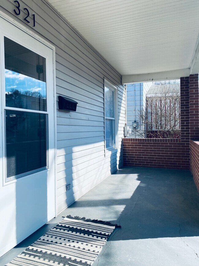 321 Camp Ave, New Kensington, PA 15068 House Rental in New Kensington