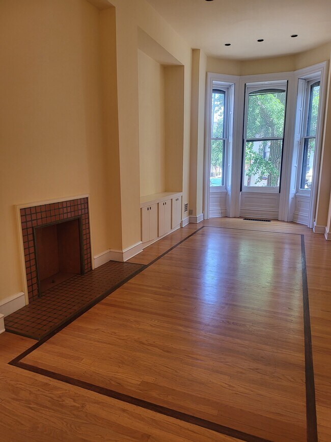 Sala de estar XL - 2226 Delancey Plz