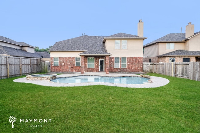 Foto del edificio - 21527 Spear Valley Ln