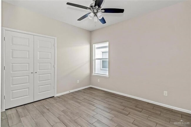 Building Photo - 1301 W Sucre Dr