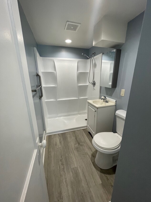 Foto principal - 2129 Lincoln Ave