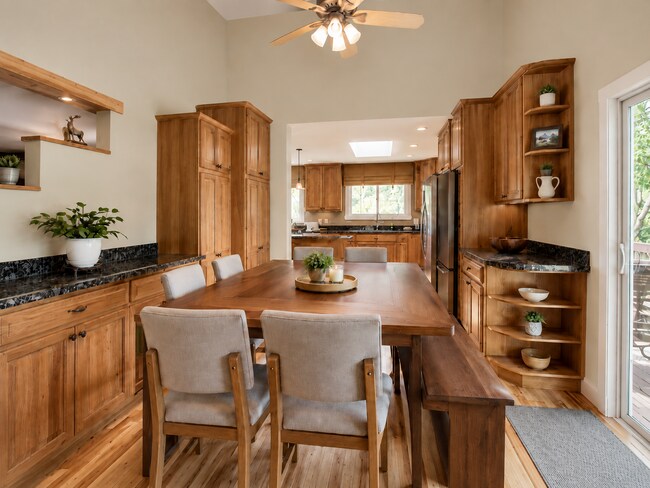 Foto del edificio - 29876 Monterey Ln