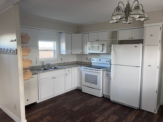 Kitchen - 446 Road 11