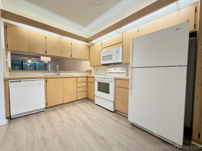 Building Photo - 2581 Village Blvd