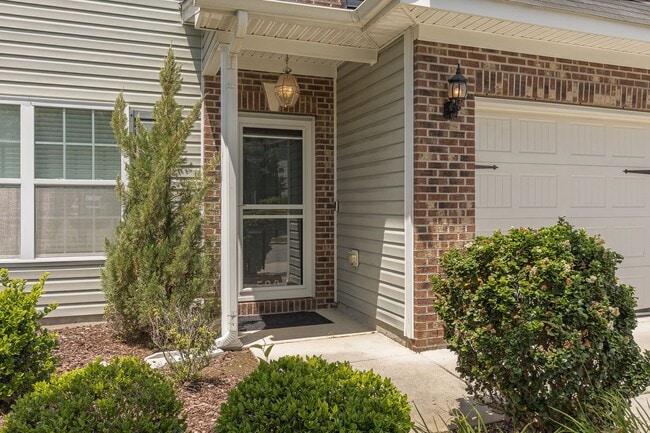 Building Photo - 5907 Landerwood Dr