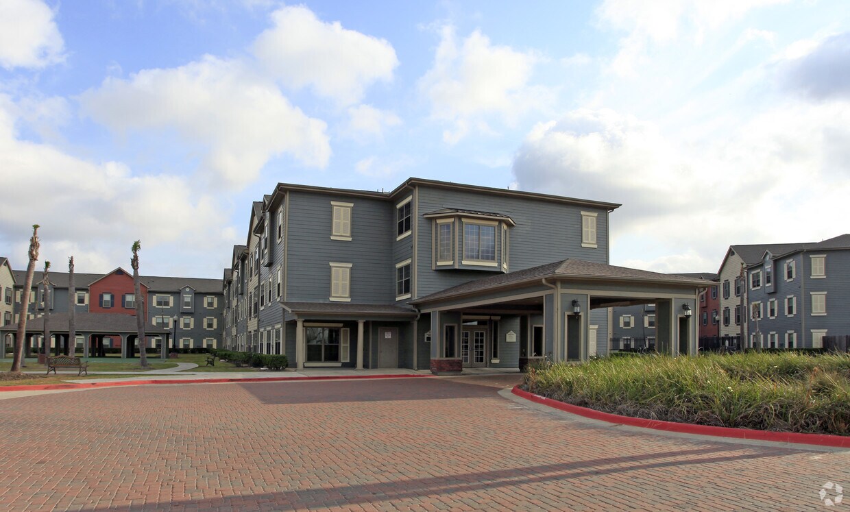 9701 Market Street Rd, Houston, TX 77029