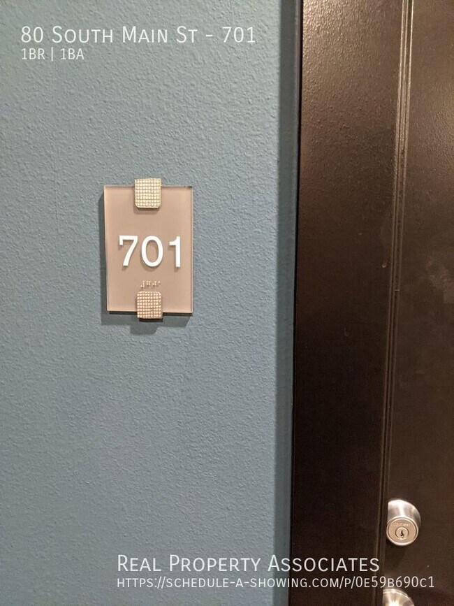 Foto del edificio - 80 South Main St