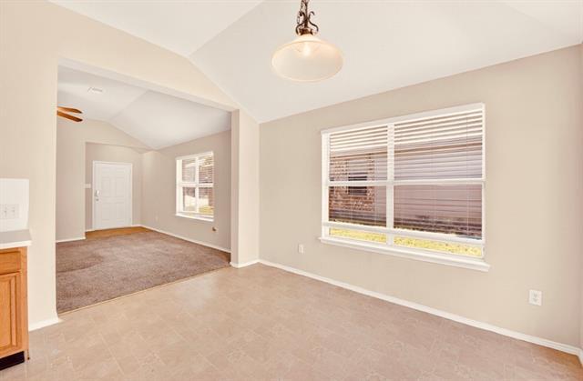 Foto del edificio - 9100 Warren Dr