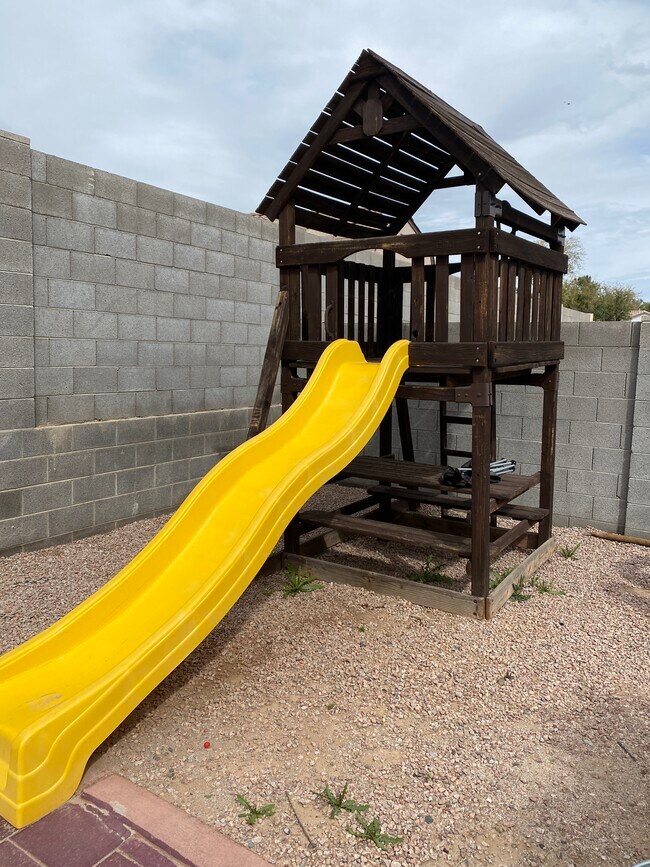 backyard slide - 2456 E Winchester Pl House