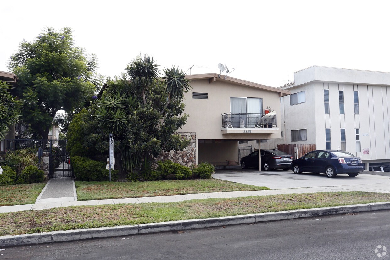 Foto principal - 3538 Vinton Ave