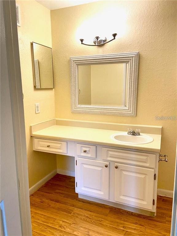Building Photo - 5500 Devonbriar Way