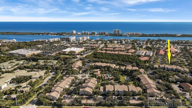 Foto del edificio - 254 Village Blvd