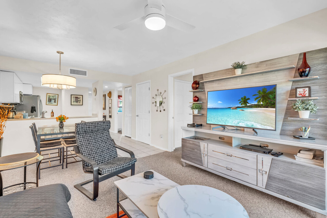 Foto principal - 600 Neapolitan Way