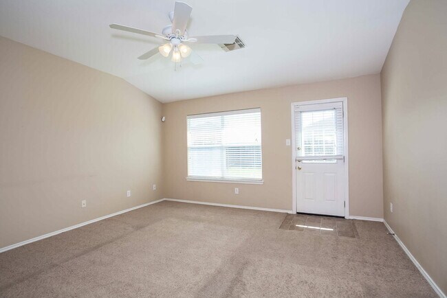 Building Photo - 8223 Wainwright Way