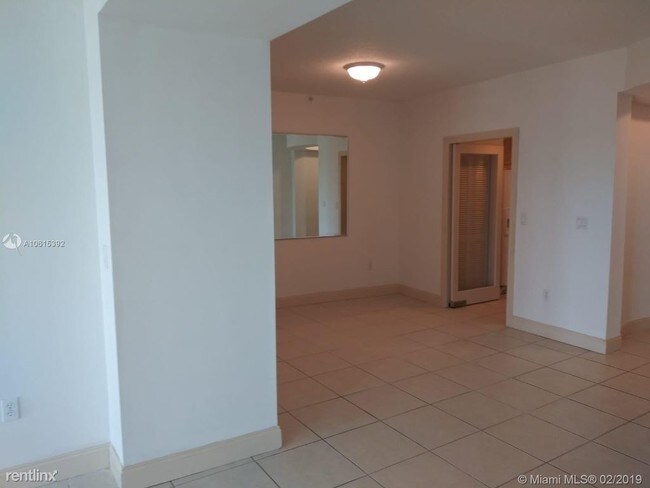 Foto del edificio - 2 br, 2.5 bath  - 2401 Anderson Rd