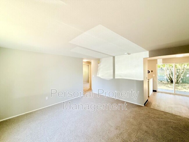 Foto del edificio - 506 E 34th St
