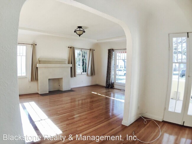 Building Photo - 2 br, 2 bath House - 1340 Western Ave