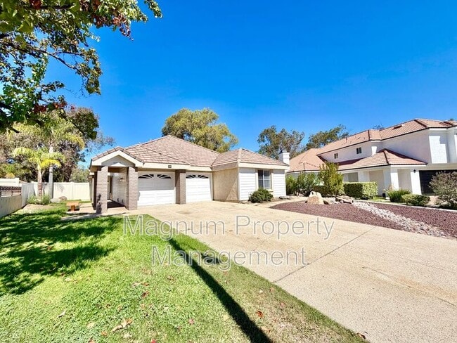 Foto del edificio - 22988 Joaquin Ridge Dr