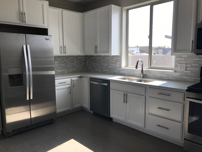 Foto del edificio - 2541 Moline St
