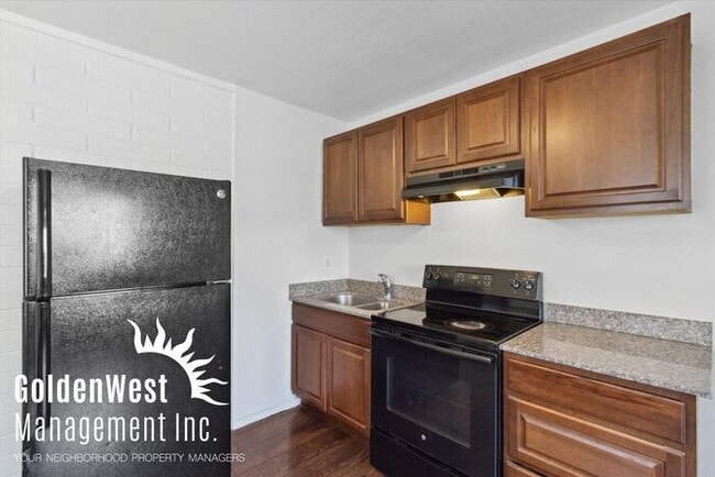 Building Photo - Charming 1Bdm 1Ba Apartment in Pineview Me...
