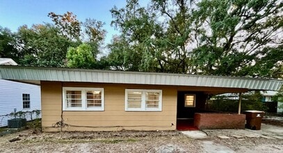 Building Photo - 1493 Guice Pl