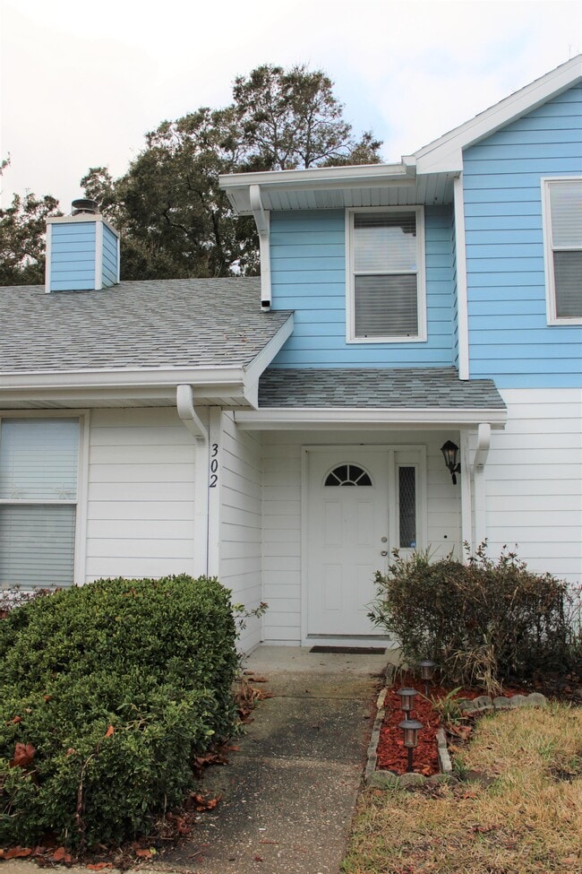 Photo - 791 Assisi Ln House