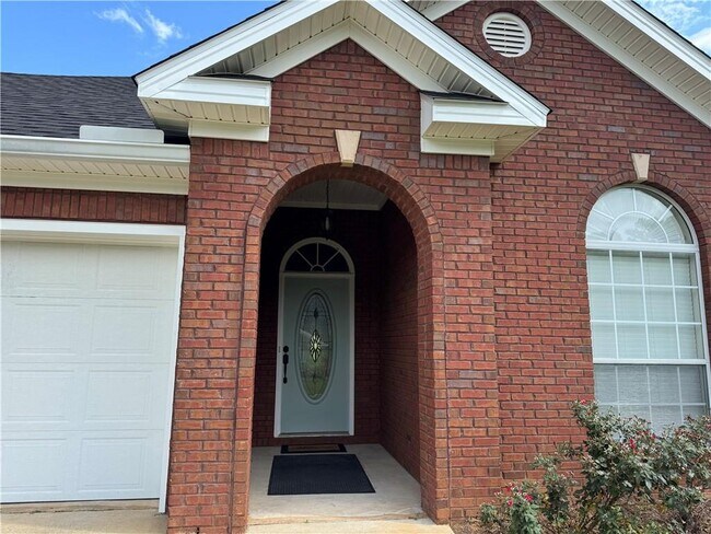 Foto del edificio - 5544 Fairfield Pl