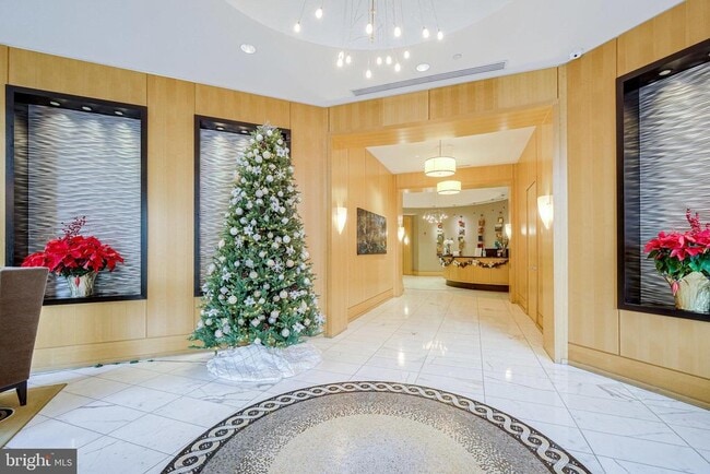 Building Photo - 155 Potomac Passage