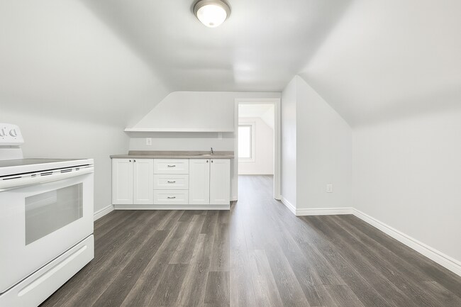 Photo du bâtiment - 18 Barnesdale Ave N