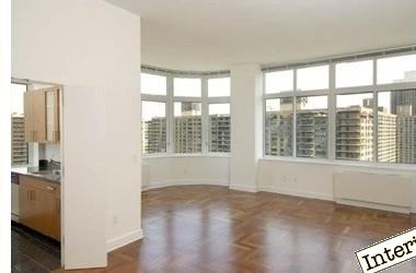 Foto del edificio - 160 Riverside Blvd