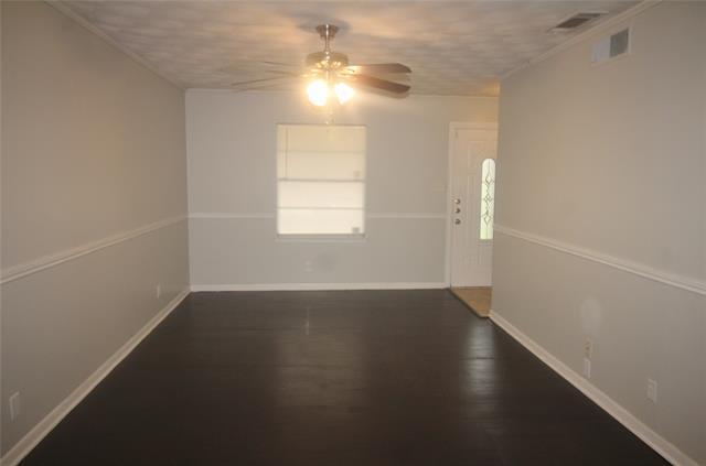 Foto del edificio - 802 Sequoia Dr