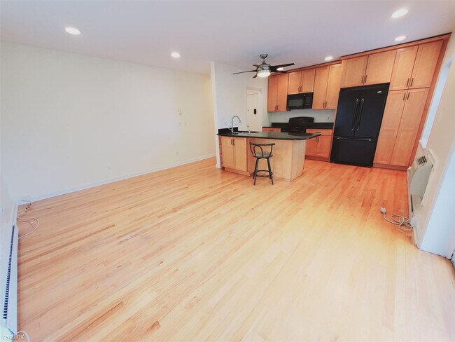 Foto del edificio - 1 br, 1 bath Condo - 36 Turn of River Rd U...