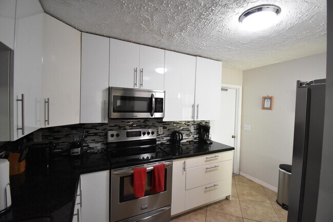 Foto del edificio - 9426 Southampton Pl