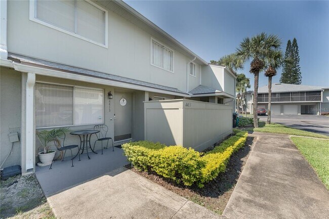 Foto del edificio - 4413 Ring Neck Rd
