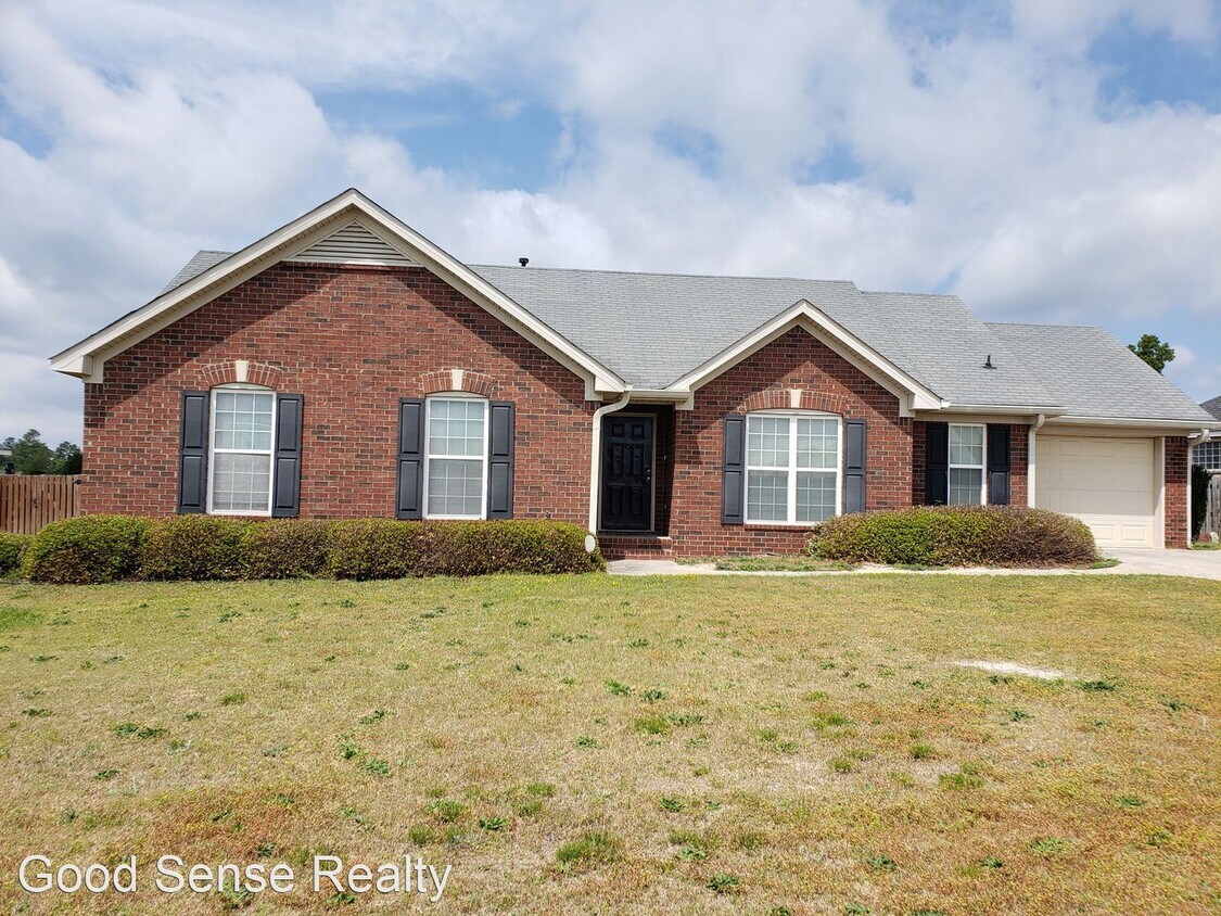 3 br, 2 bath House 3735 Bansbury Place 2... House for Rent in