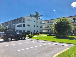 Building Photo - 196 Suffolk F