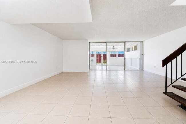 Building Photo - 6326 SW 139th Ct